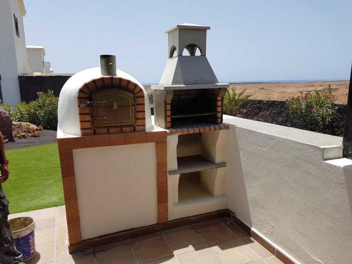 Luxury 3Bed Villa With Heated Private Pool, Full Sky And Free Wifi Playa Blanca  Zewnętrze zdjęcie