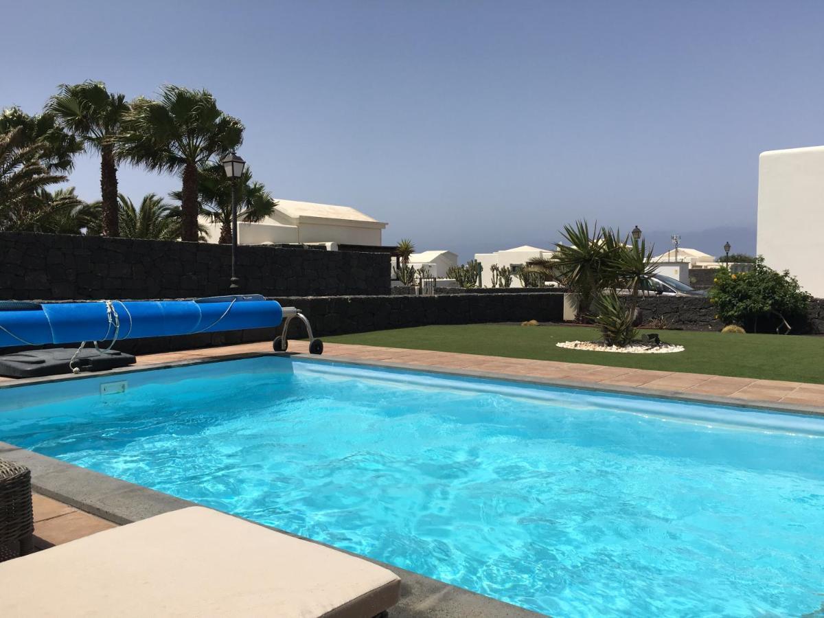 Luxury 3Bed Villa With Heated Private Pool, Full Sky And Free Wifi Playa Blanca  Zewnętrze zdjęcie