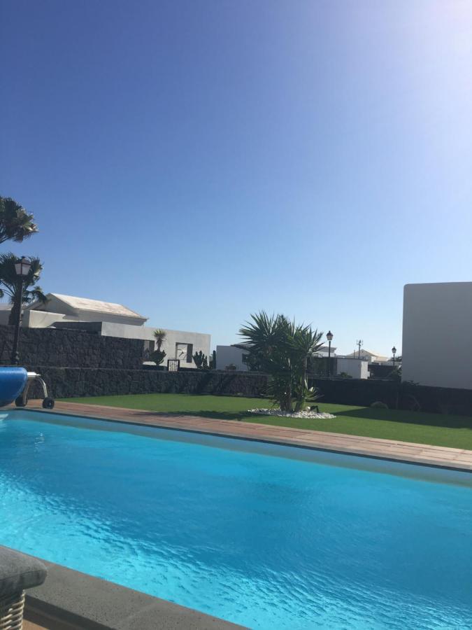 Luxury 3Bed Villa With Heated Private Pool, Full Sky And Free Wifi Playa Blanca  Zewnętrze zdjęcie